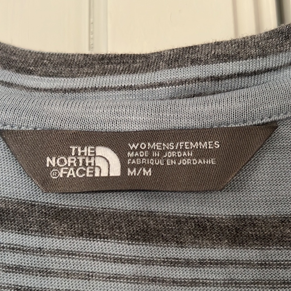 Ladies Northface Casual Dress sz M - Picture 2 of 5